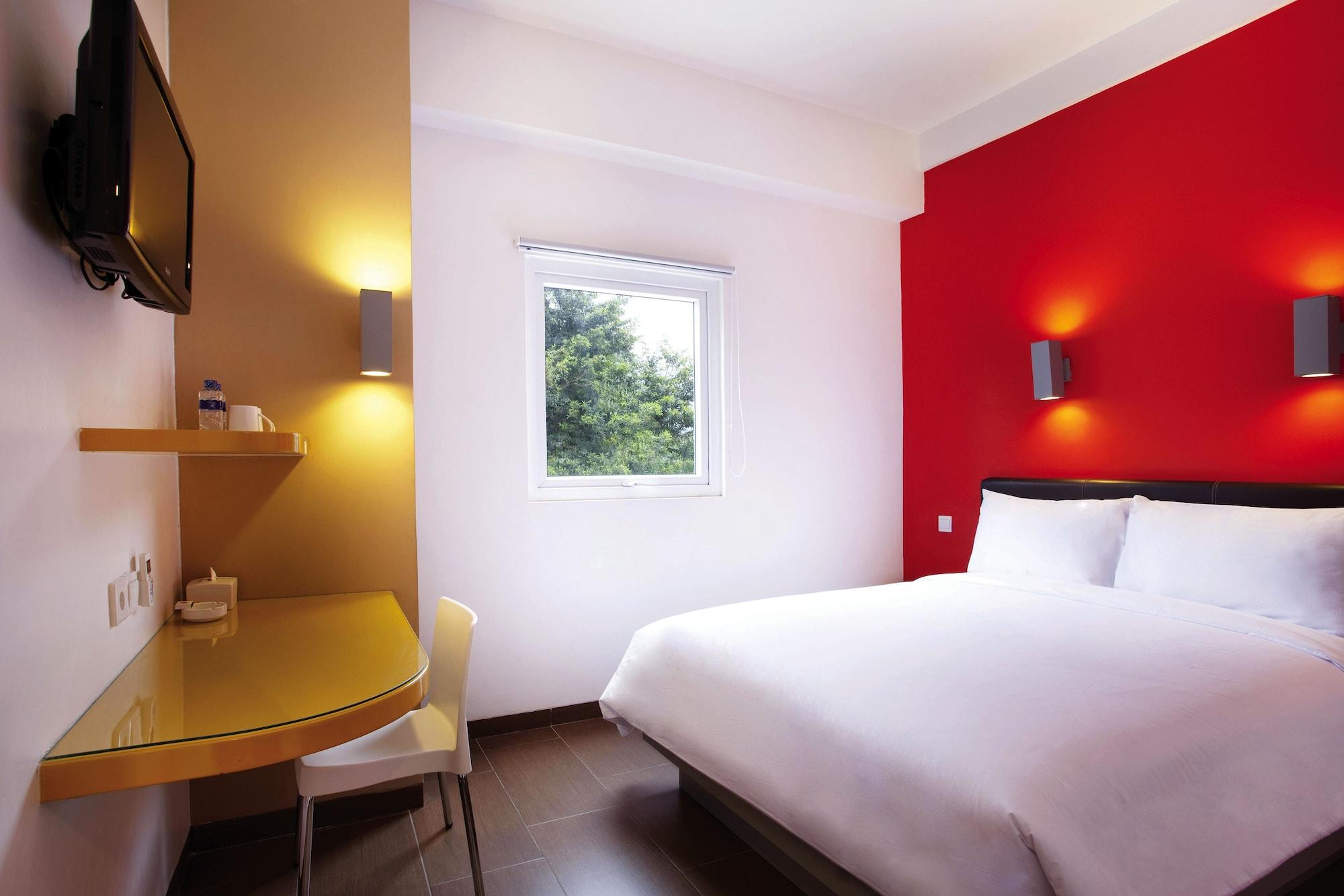 Amaris Hotel Cihampelas Bandung Quarto foto